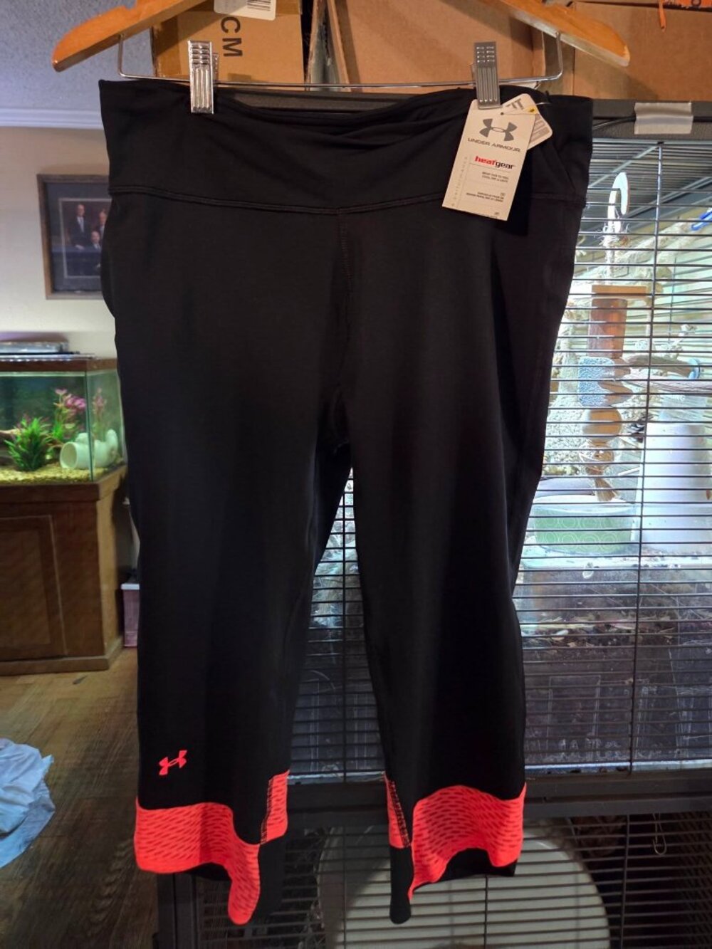 Under Armour HeatGear Compression Capri Leggings Pants